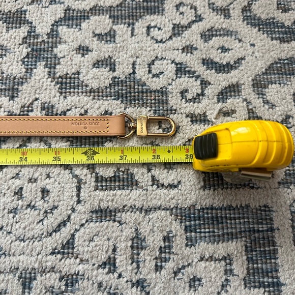 Louis Vuitton strap - Picture 7 of 8